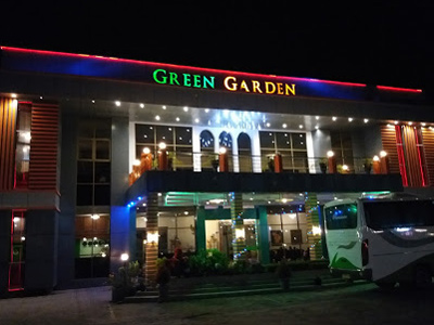 Sumatra Berastagi Green Hotel Entree