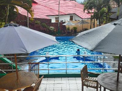 Sumatra Bukit Tinggi Hotel Royal Denai piscine